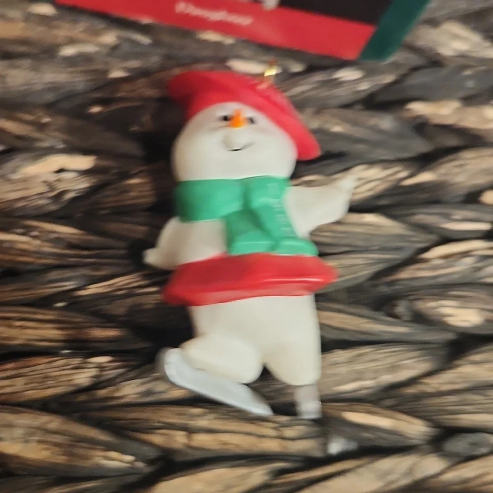 Hallmark vintage ornament